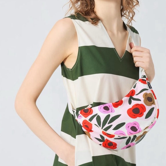 Uniqlo-Marimekko collaboration 2024 Summer Limited edition collection - Picture 2 of 10